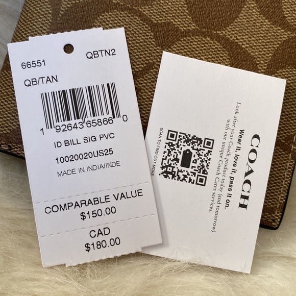 Men’s Wallet - Bifold in Signature Canvas - Picture 5 of 5